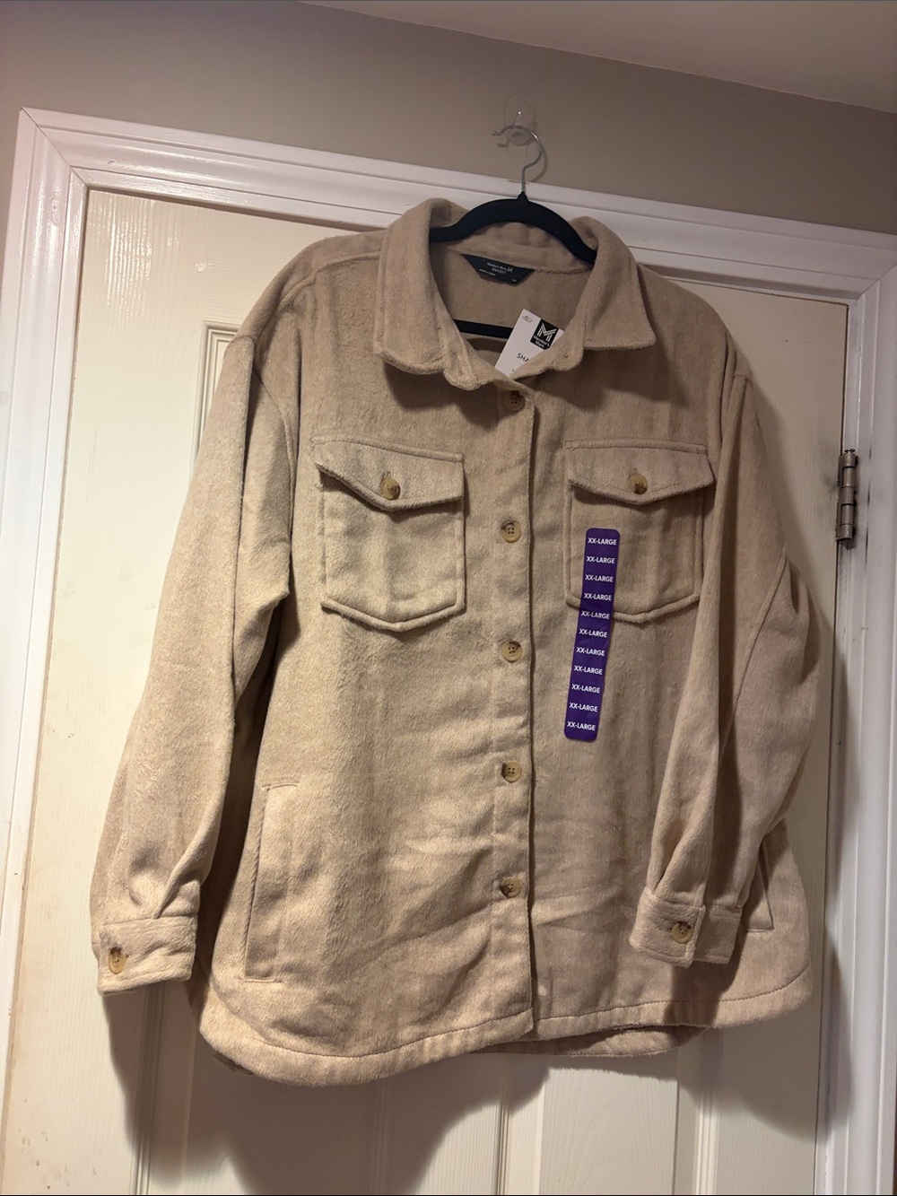 Women's Cream Button-Front Overshirt Jacket
